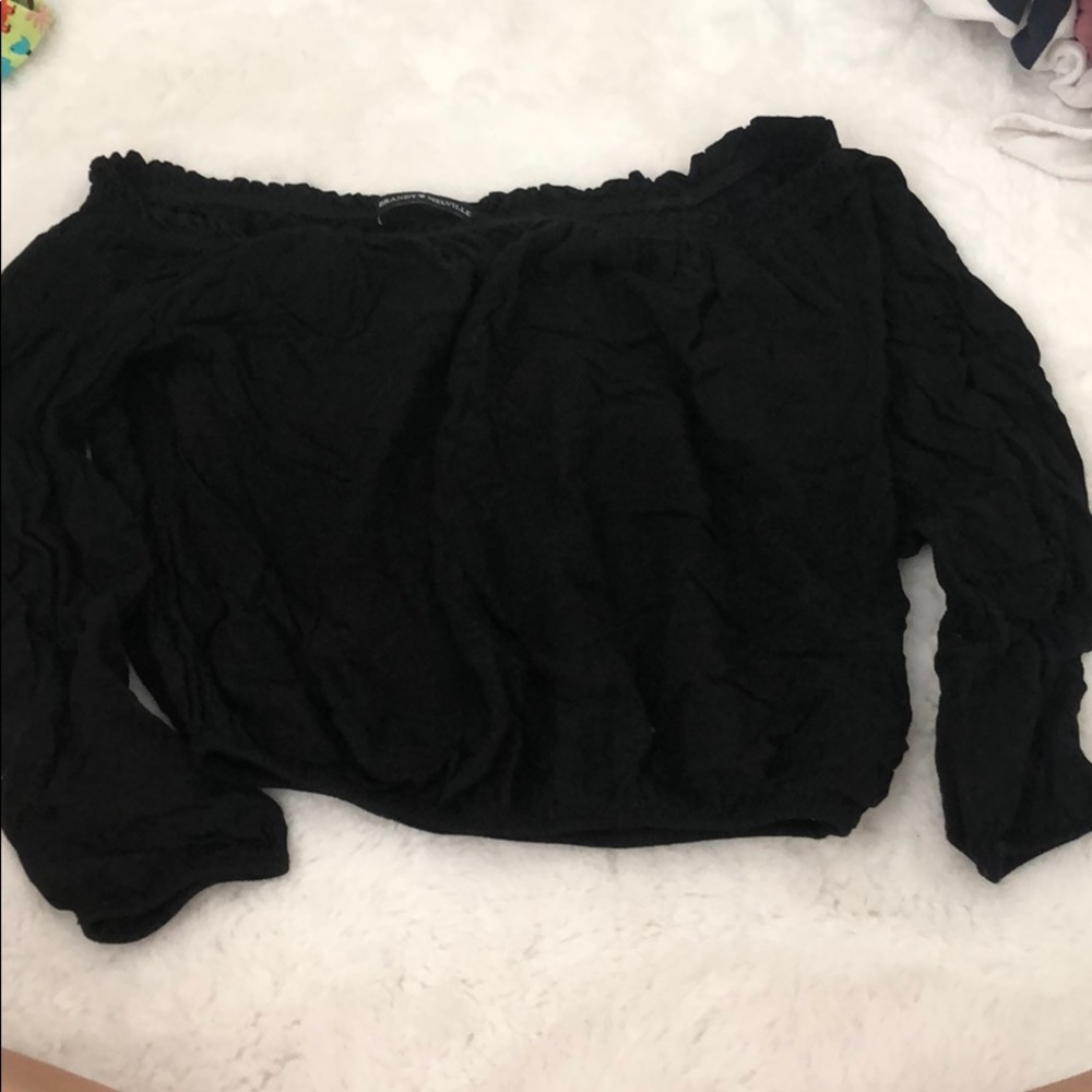 Brandy Off the shoulder top